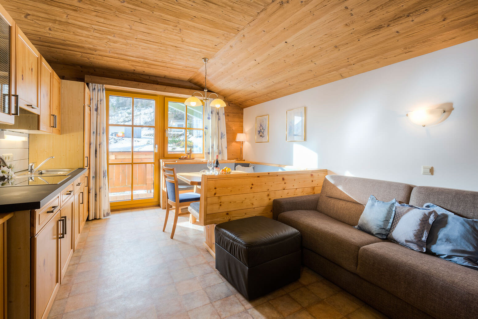 Ferienwohnungen in Obertauern - Apparthotel Kirchgasser