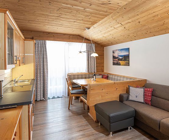 Schlüsselblume - Ferienwohnung in Obertauern, Apparthotel Kirchgasser